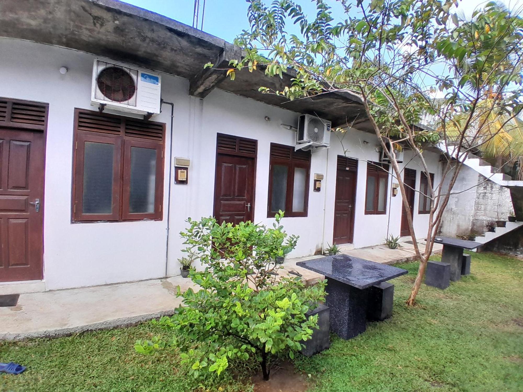 Villa 64 Katunayaka Exteriér fotografie